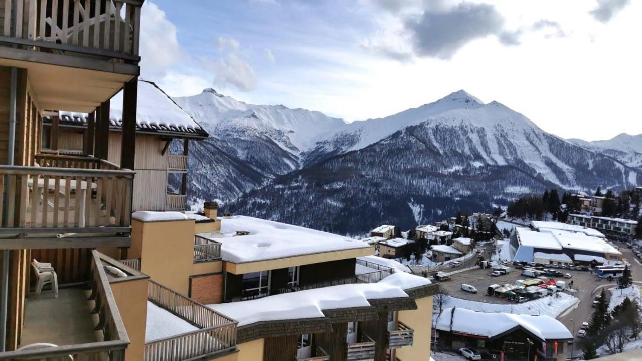 Appartement 6 places aux pieds des pistes avec piscine, wifi et parking privé PMR Orcières Exterior foto