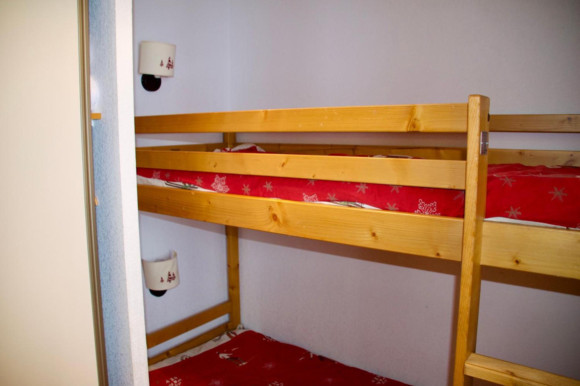 Appartement 6 places aux pieds des pistes avec piscine, wifi et parking privé PMR Orcières Exterior foto
