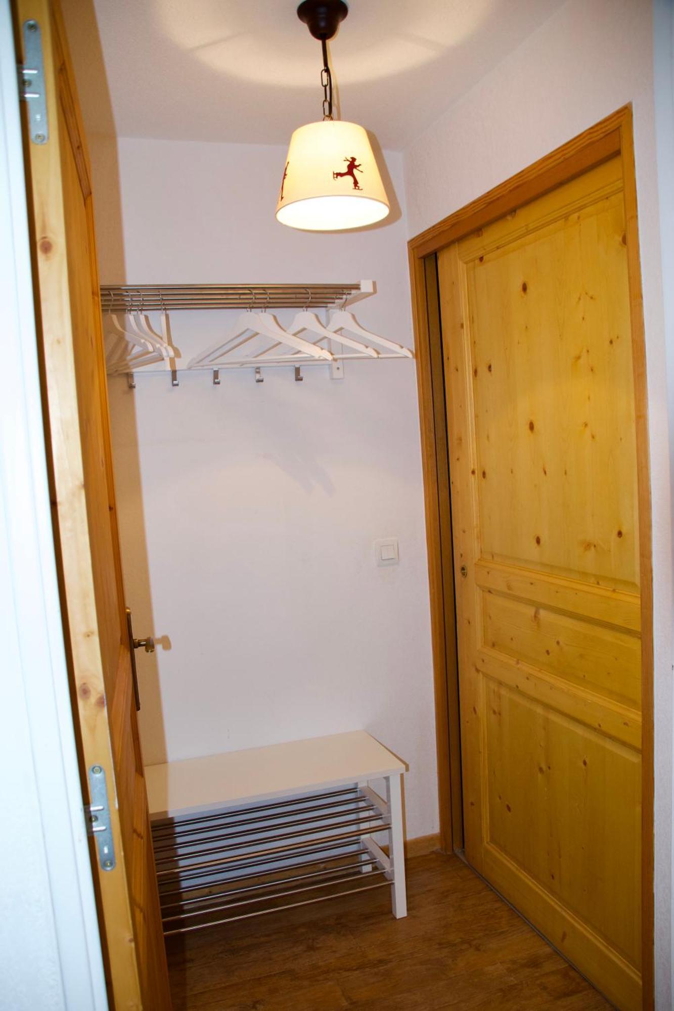 Appartement 6 places aux pieds des pistes avec piscine, wifi et parking privé PMR Orcières Exterior foto